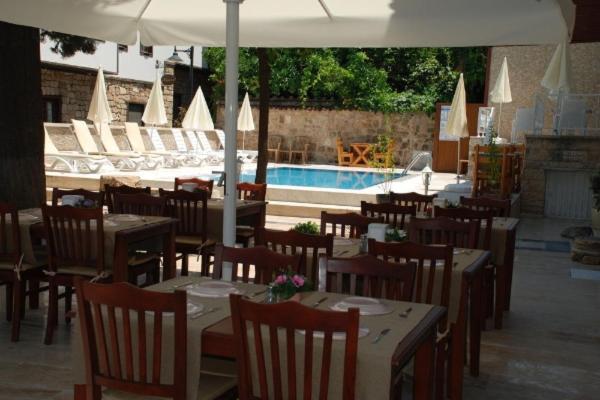 Palm Beach Cleopatra House, Beautiful Private Apartment Just 300 Meters To Cleopatra Beach 14 With Umbrellas, Bikes And Many Extras Included! Alanya Buitenkant foto